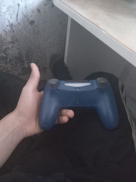 Джостик для PlayStation 4 slim