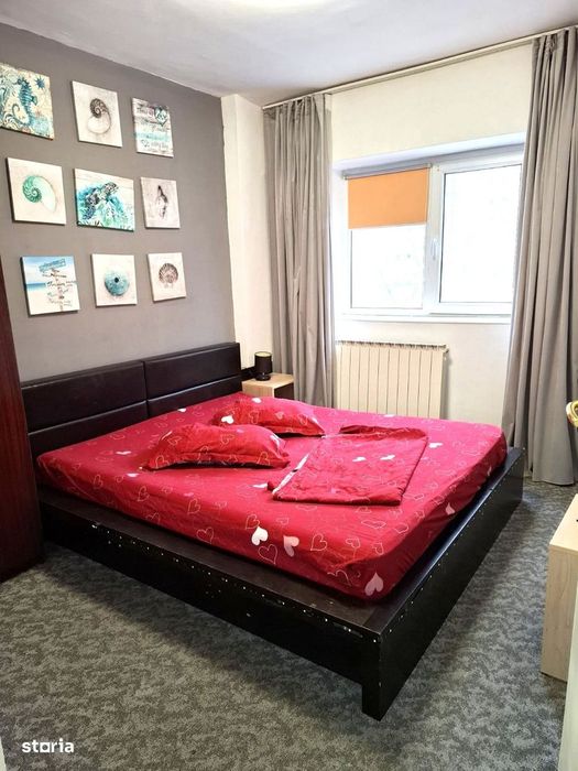 apartament 2 camere , etaj 1, zona Mall , mobilat