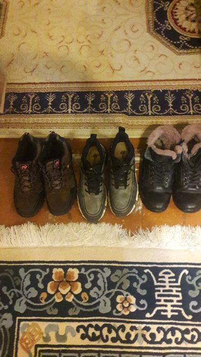 Ботинки мужские зимние и кроссовки