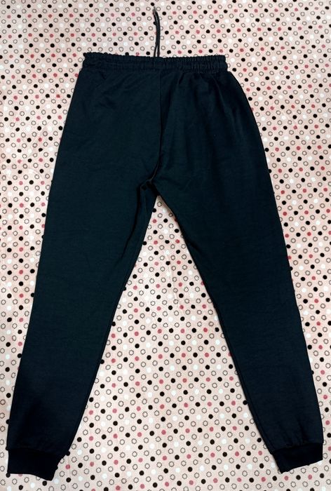 Vând compleu nou de bărbați Hugo