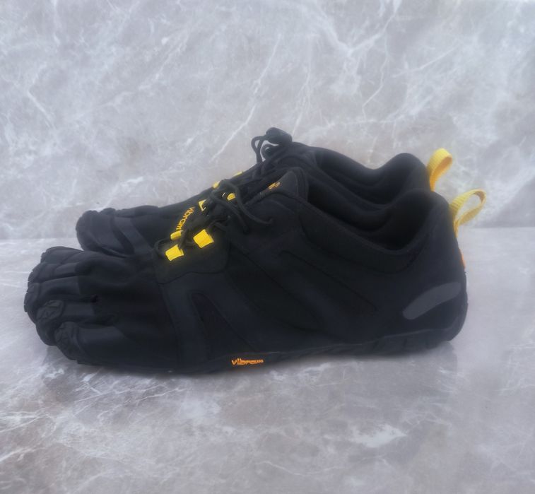 Vibram Fivefingers номер 43