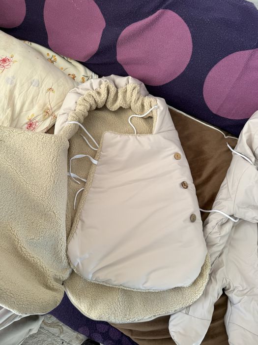 Продается комбинезон с коконом.