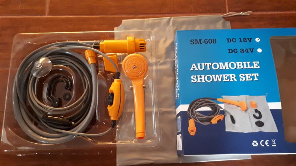 Duș alimentat la 12V. NOU, Nefolosit