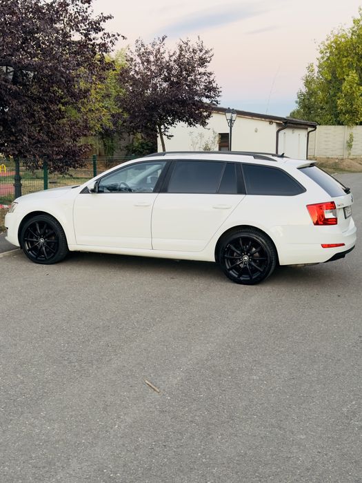 SKODA Octavia 2016 — imagine 5