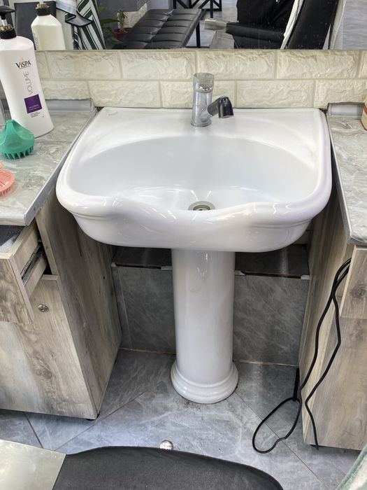 Срочно продам раковины