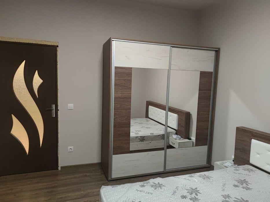 Продава се Двустаен апартамент в София, Хладилника - 55 кв.м за 3237 €/кв.м - Снимка #5