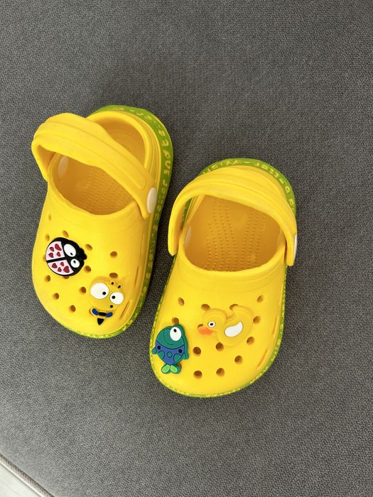 Тапочки пляжные детские