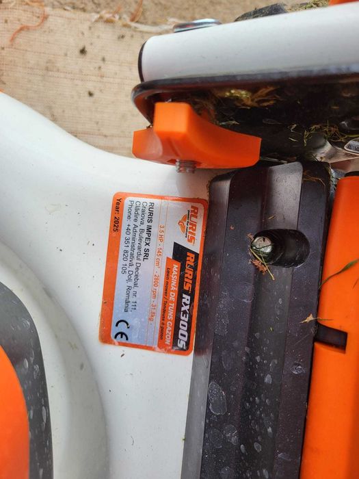 Masina de tuns iarba Ruris RX300S - ca noua