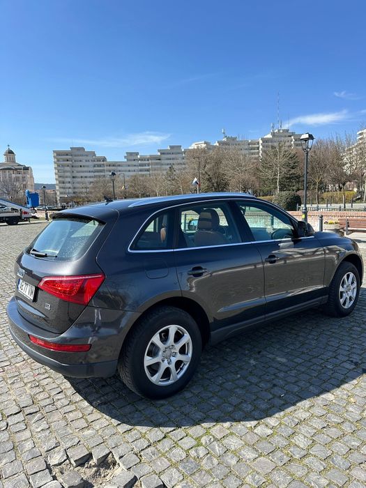 Vand Audi Q5 2.0 TDI Quattro S-Tronic
Audi Q5 2.0 TDI Quattro S-Tronic
