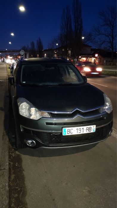 Citroen C-Crosser