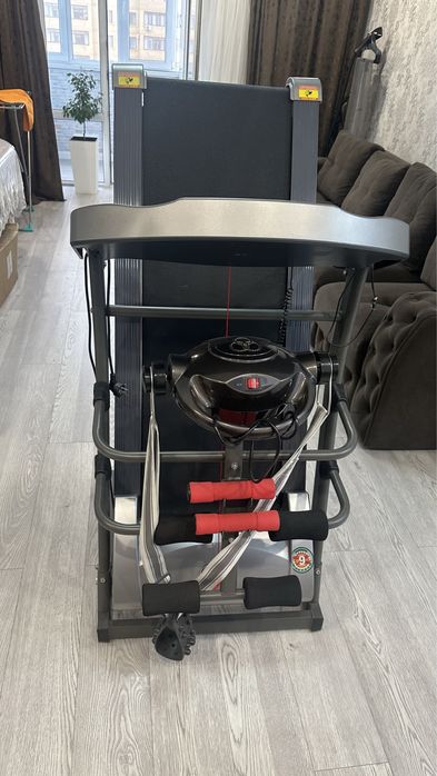 Продам беговую дорожку