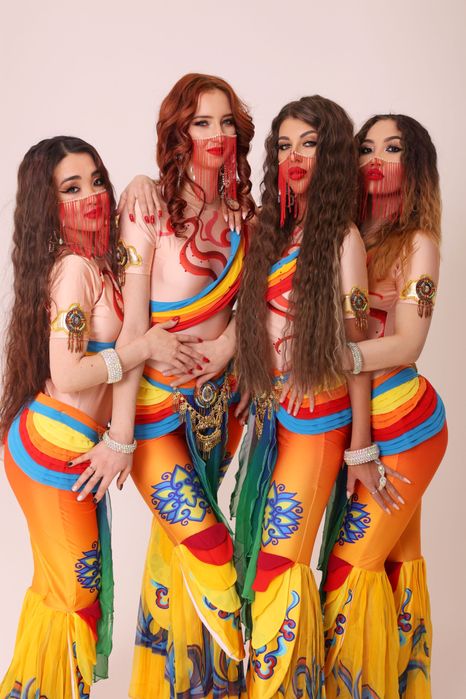 Костюмы танцевальные