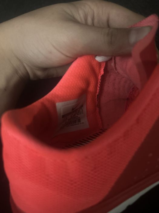 Adidasi nike de fotbal