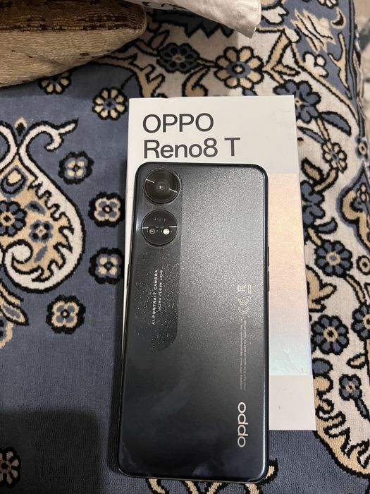 Продам оппо рено 8 т