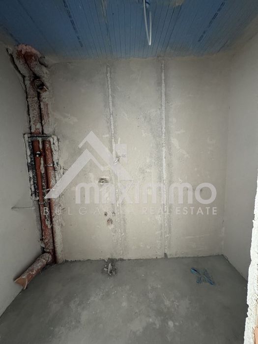 Продава се Тристаен апартамент в Варна, Левски - 97 кв.м за 1436 €/кв.м - Снимка #4