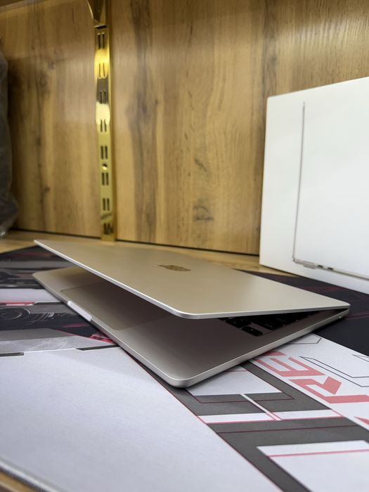 Macbook Air M2 13inch 97% Емкость