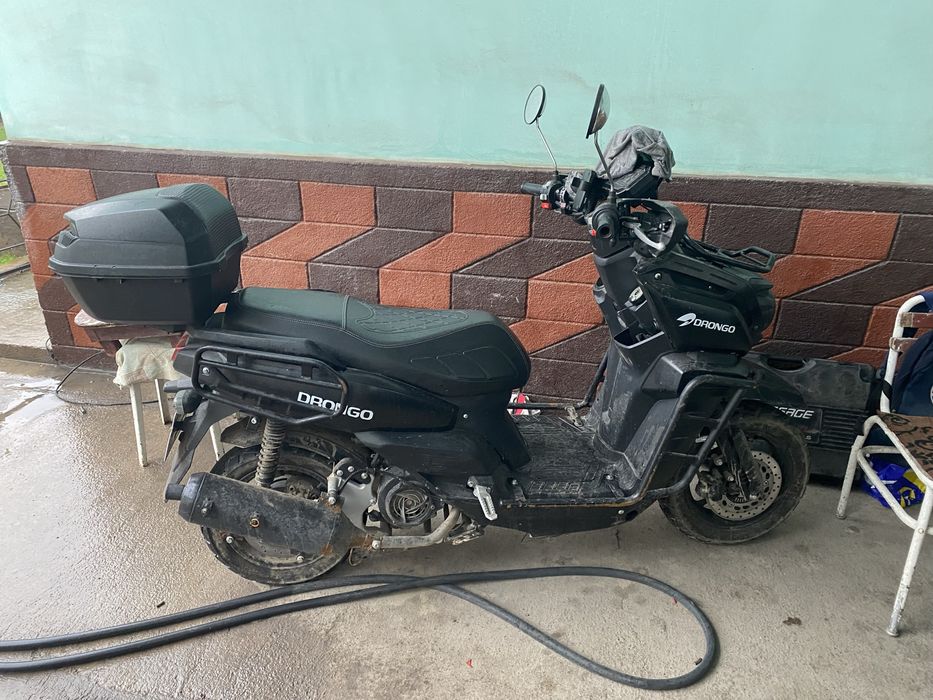 Скутер Танк Дронго