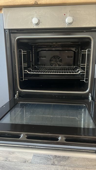 Продам духовой шкаф Bosch