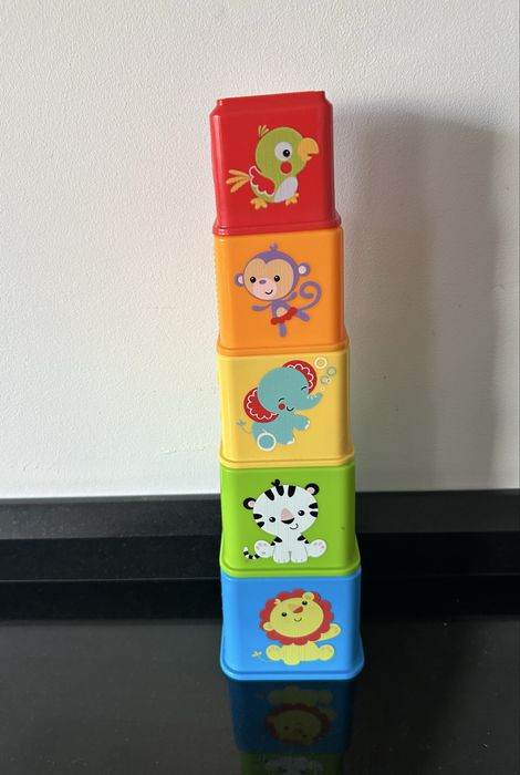Интерактивно куче fisher price , кула, музикална играчка