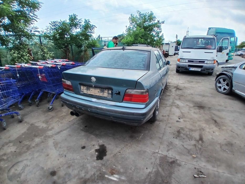 Dezmembrez bmw 316