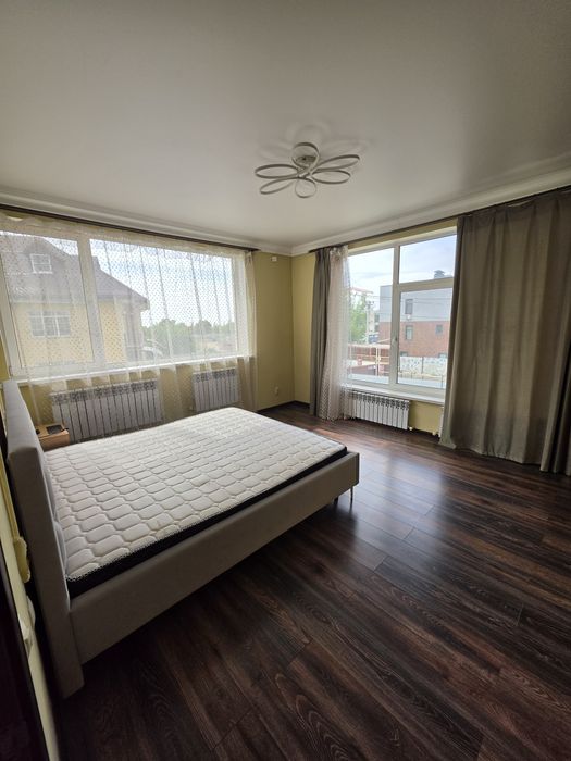 Продаю кровати 1,5 и 2х