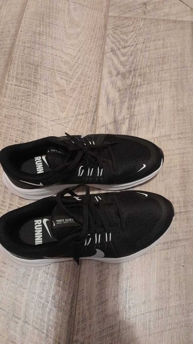 женские кроссовки nike