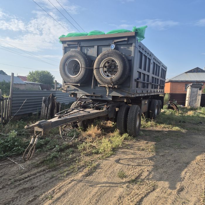 Продам прицеп трохосный.
