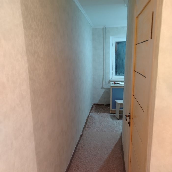 Үй сатылады. Орталыкта
