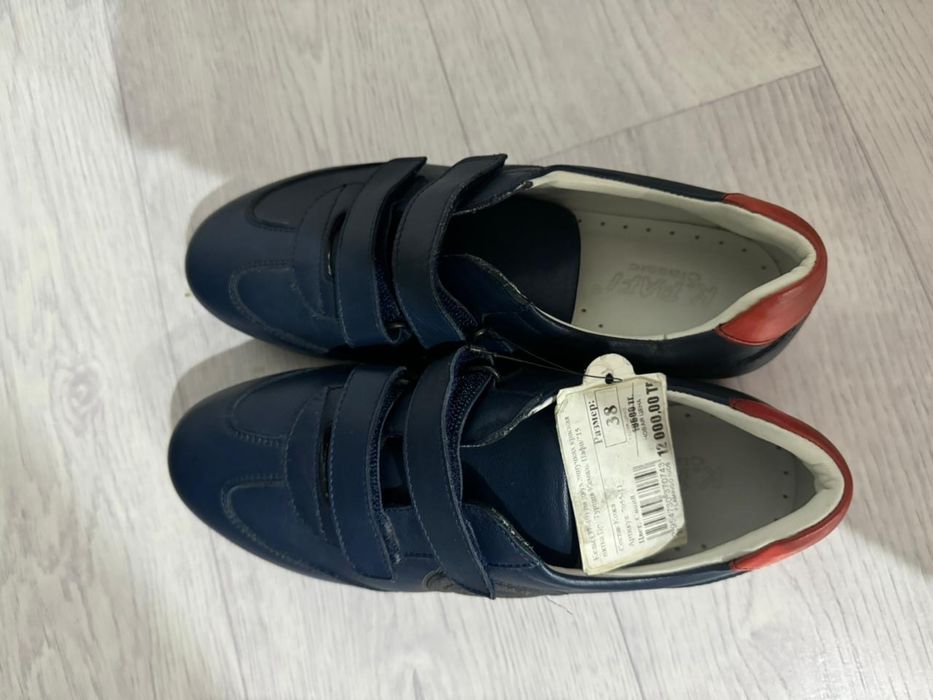 Новый кожаный мокасин