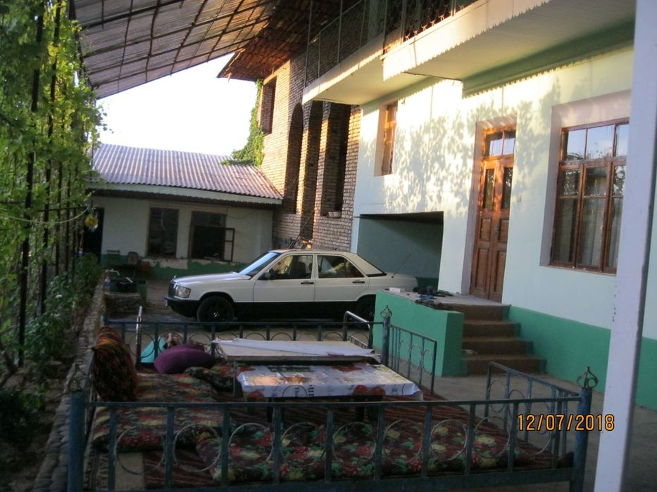 Сурочна 6 сотук каропка .саноат махаласида сотилади