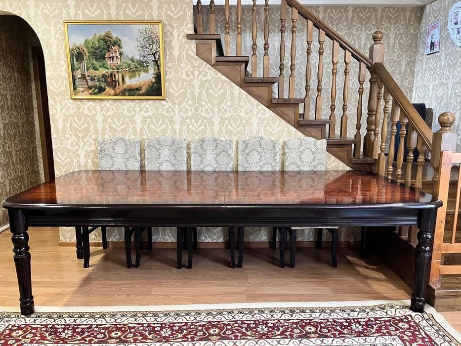 Продам раздвижной стол