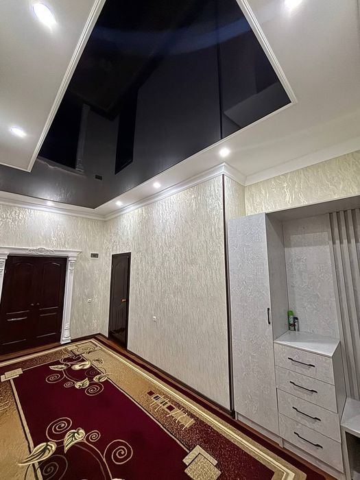 Уй сотилади. Гулистон Шахар Зарибдор