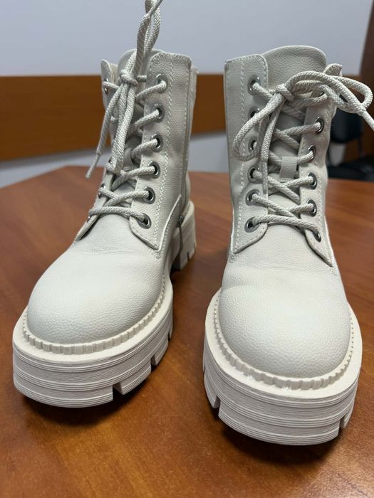 Боти Tamaris - 39 размер