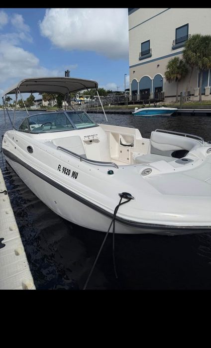 Продаётся Катер Hurricane с мотором Yamaha 350  V8