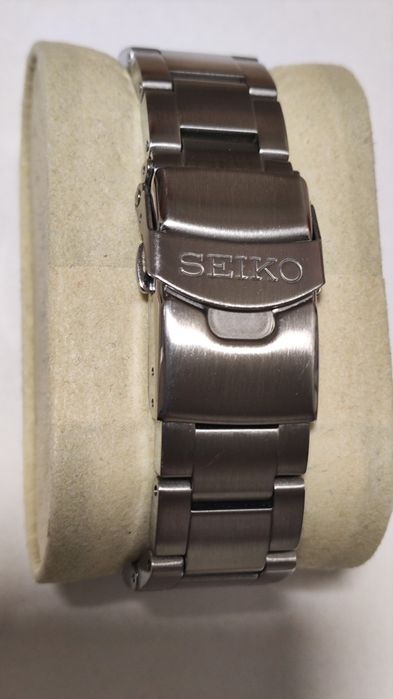 Seiko 40mm automatic DRESSKX model SRPE55K1