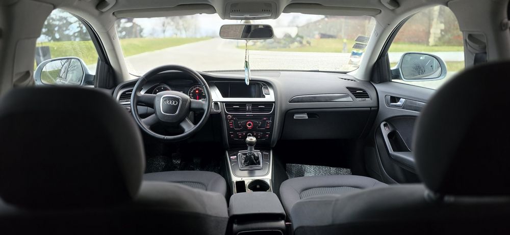 ///AUDI A4 B8/// 2.0 DIESEL/// EURO5///