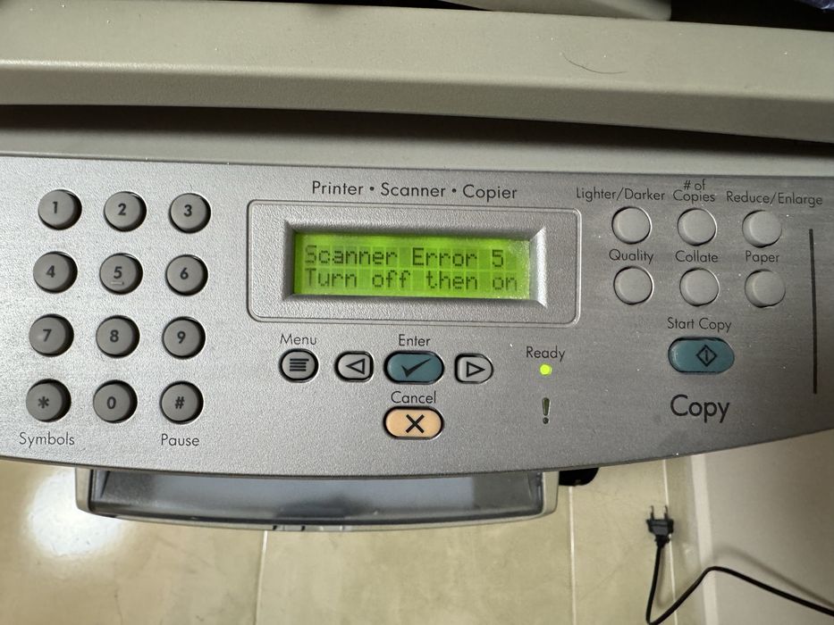 Принтер HP Laserjet 3052