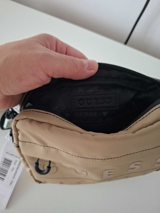 Borsetă nouă originala Guess