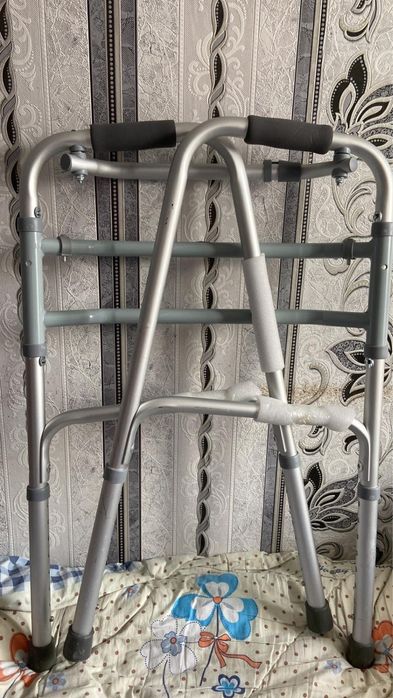 Механическая кровать