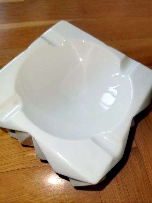 Пепелник порцелан фирма RIEBER Bavaria Op - Art бруталистичен дизайн