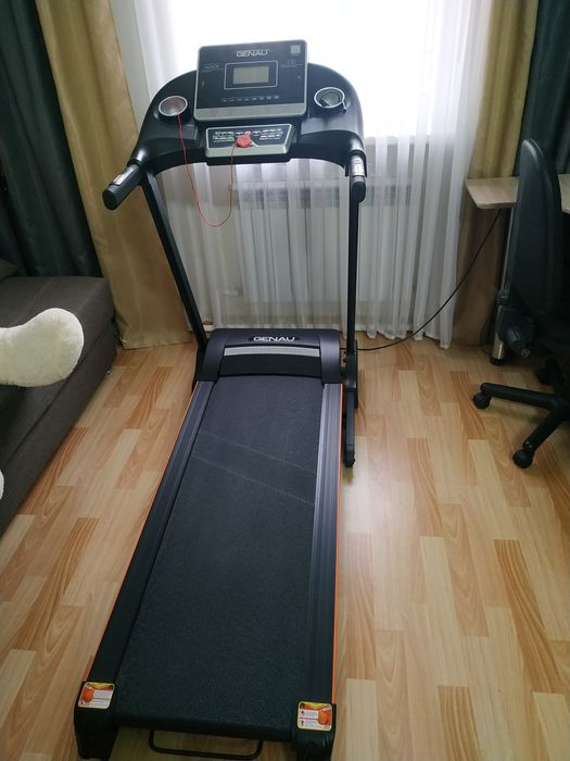 Беговая дорожка Genau