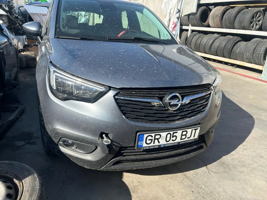 Fata completa (capota,bara,trager,grila,aripi,faruri) opel crossland x