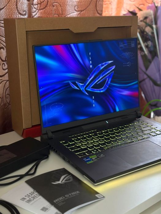 Ноутбук Asus ROG Strix G16 RTX4060