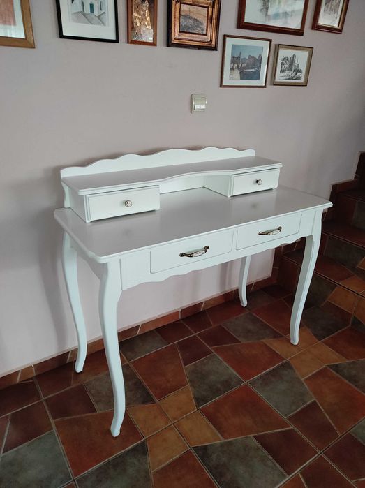 Birou, scrin, masă cu sertare din lemn masiv