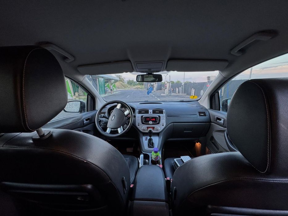 Ford Kuga 2011- automat