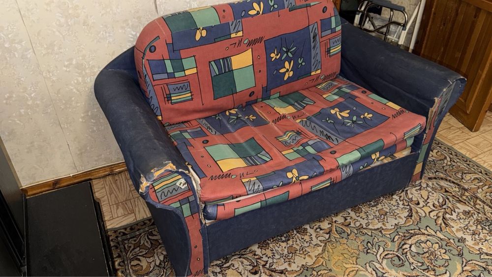 Перетяжка мебели