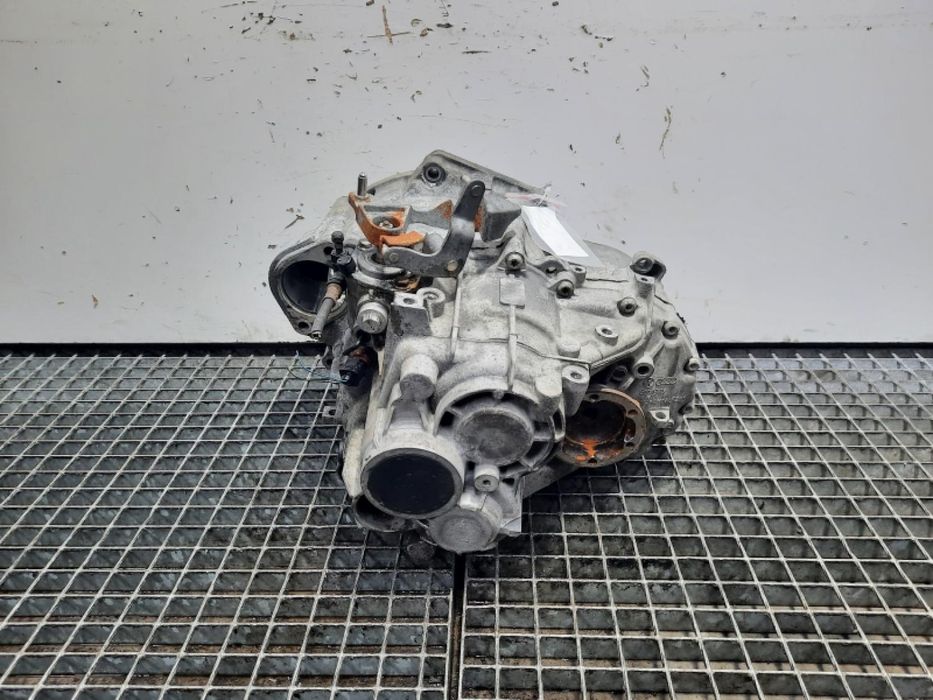 Cutie viteze manuala, cod FUQ, Vw Golf 5 Variant (1K5), 2.0 TDI, BKD, 6 vit man Volkswagen