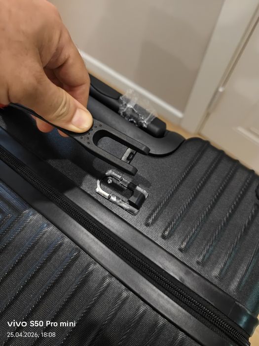 Чемоданы в ручном кладе