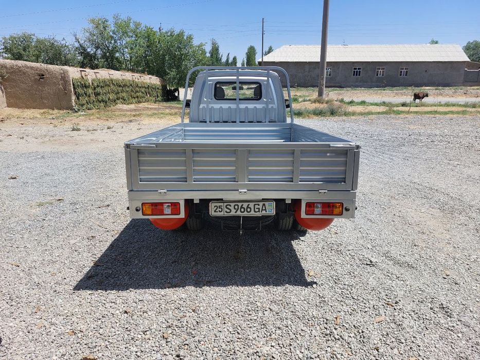 Dongfeng D 50 sotiladi