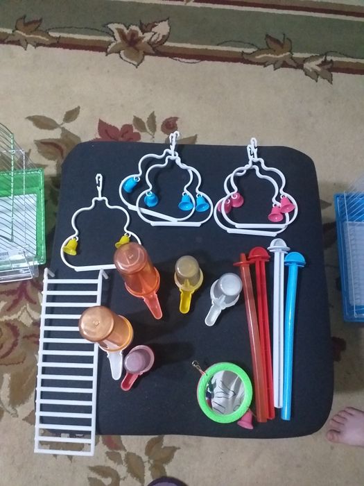 Клетки для попугаев